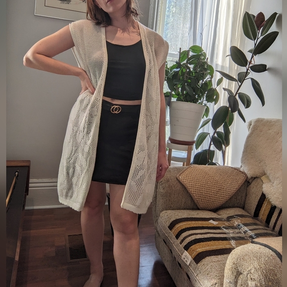 ✨ VINTAGE Long, cream crochet vest - Picture 3 of 5